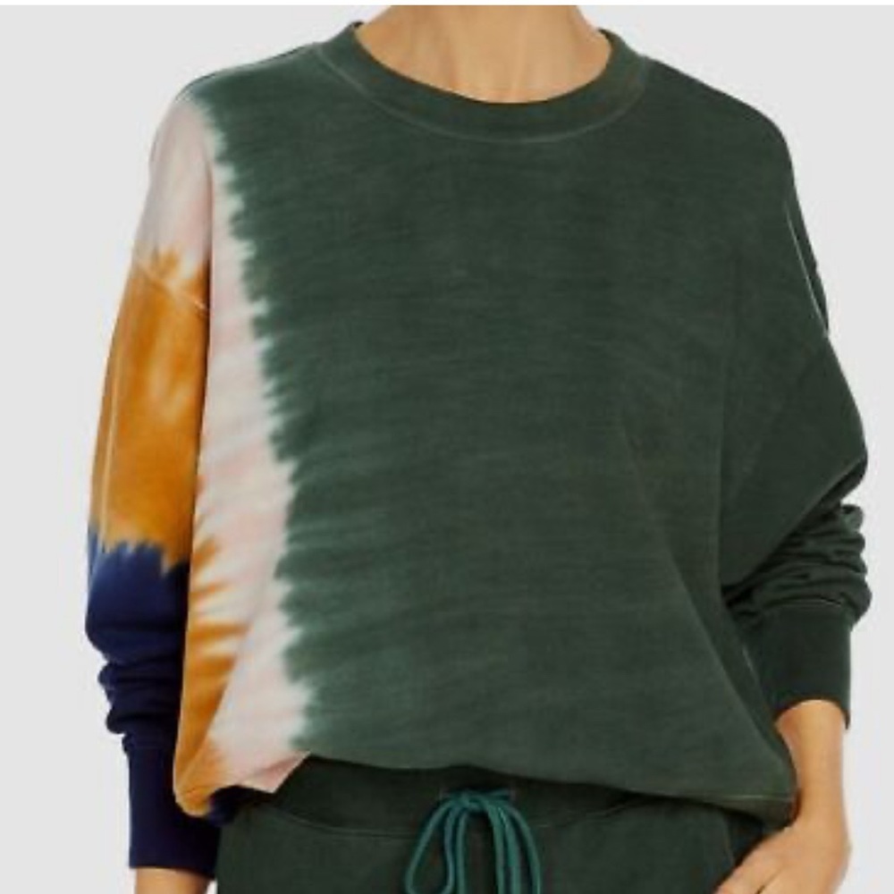 Velvet By Graham & Spencer Women's Green Tie-Dye Sweatshirt Sweater
